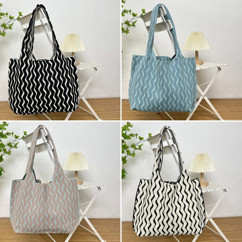Women's Large Polyester Color Block Waves Streetwear Square Open Shoulder Bag