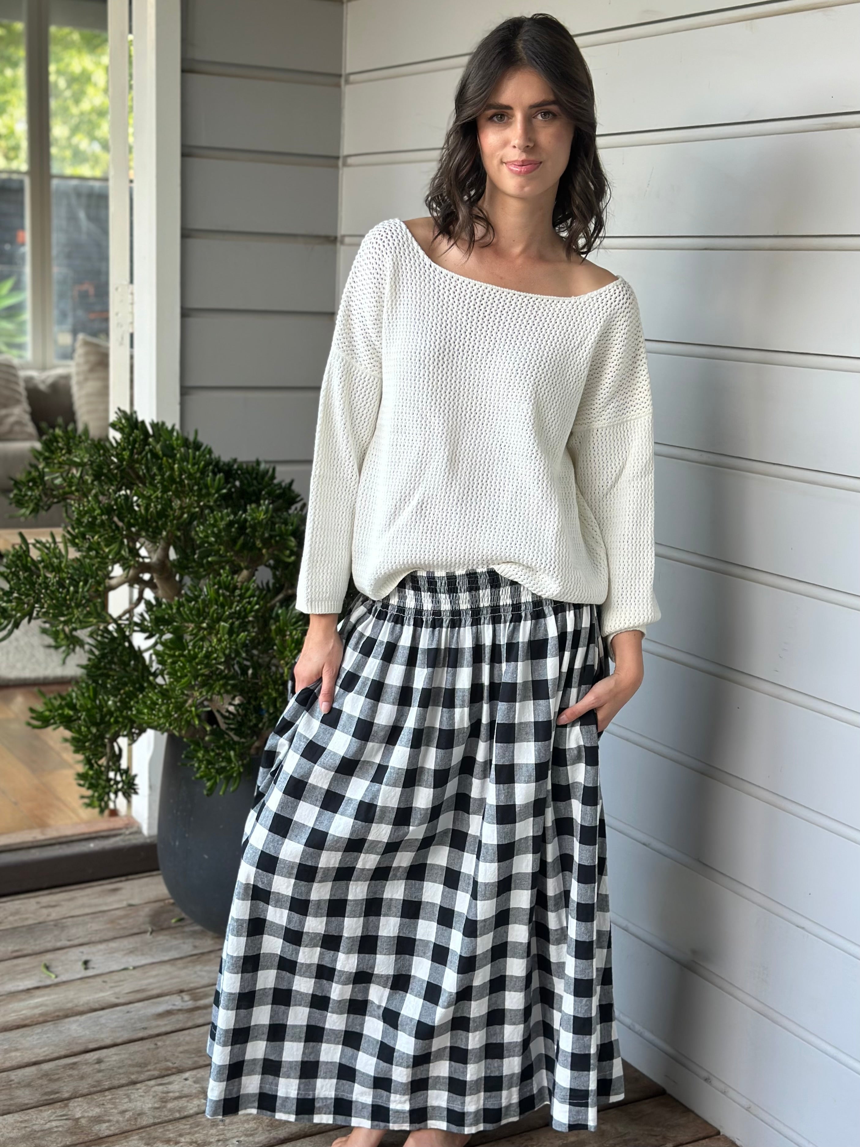 lulu skirt - black check
