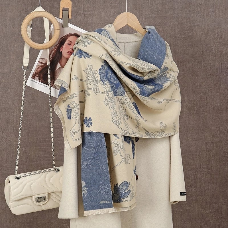 Women's Elegant Color Block Imitation Cashmere Scarf