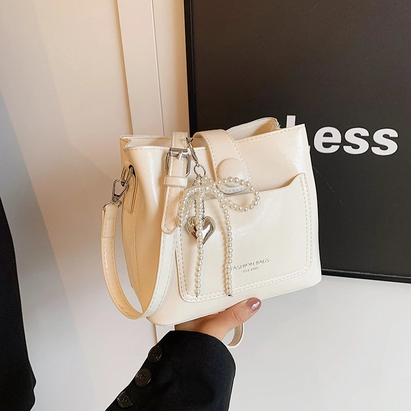 Women's Pu Leather Solid Color Bow Knot Streetwear Square Zipper Shoulder Bag Crossbody Bag
