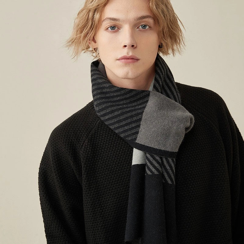 Men's Minimalist Stripe Fleece Scarf