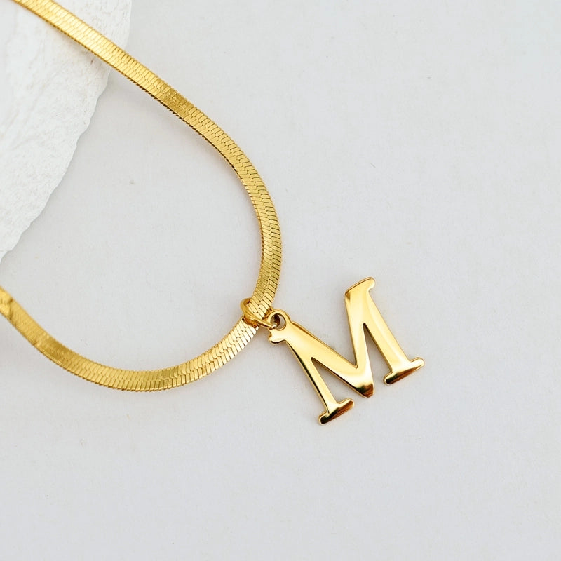 304 Stainless Steel 18K Gold Plated Luxurious Commute Letter Pendant Necklace