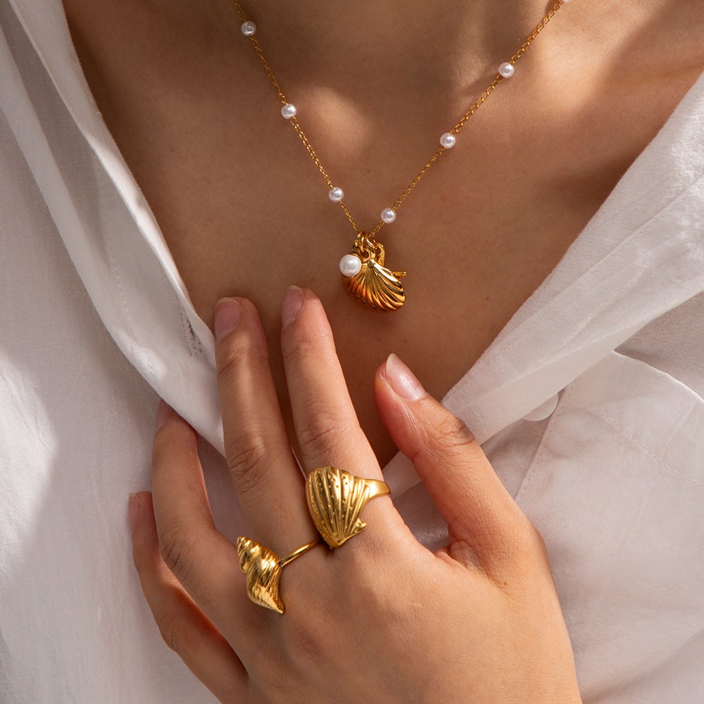 IG Style Shell Stainless Steel 18K Gold Plated Necklaces