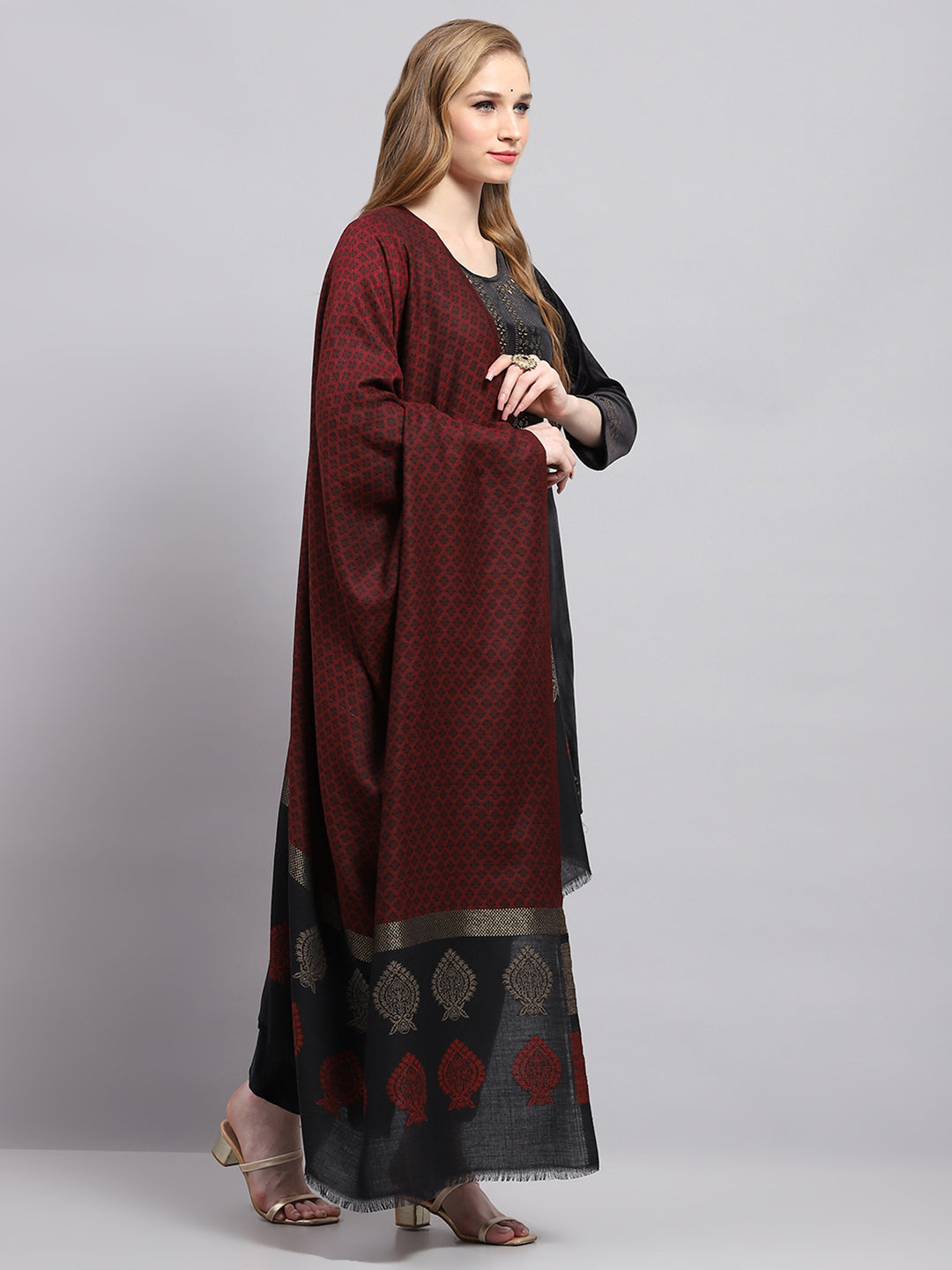 Women Maroon Self Design Shawl