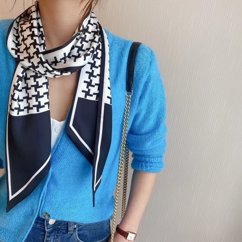 Women's Minimalist Color Block Polyester Printing Silk Scarf