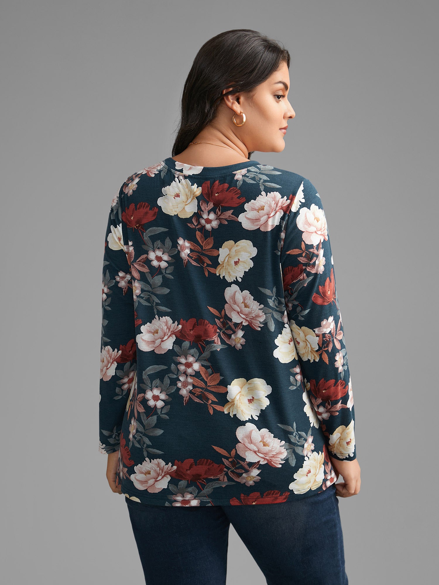 Floral Crew Neck Twist Front T-shirt