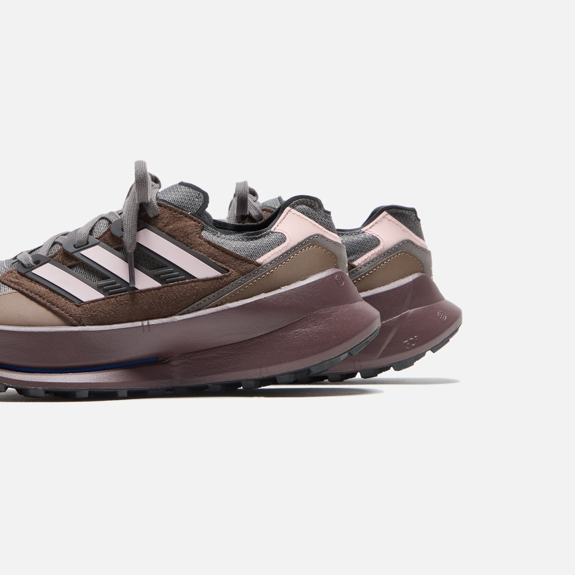 adidas Equipment Agravic - Charcoal / Sandy Pink / Brown