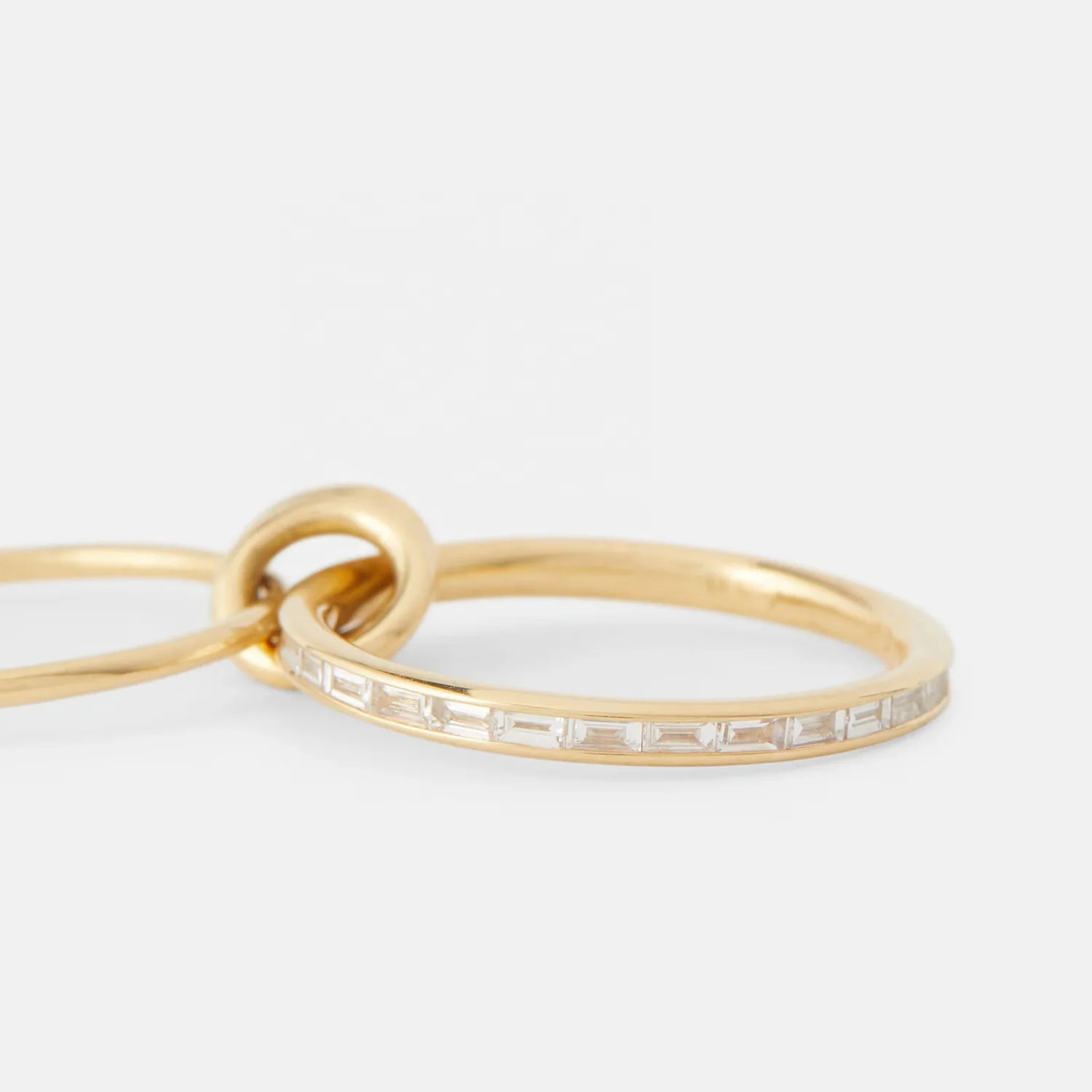 Jewelry 18k Gold Plated Baguette Linked Connected Ring for Women