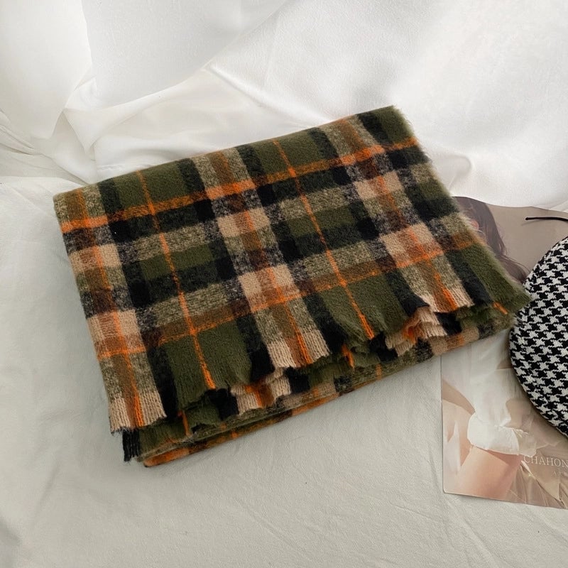 Vintage Green Plaid Scarf Women's Autumn And Winter High-end Personality Warm Shawl Scarf  New