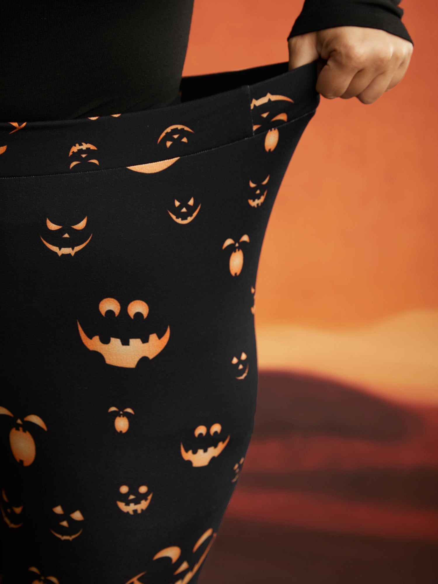 Stretchy Jack-o-Lantern Leggings