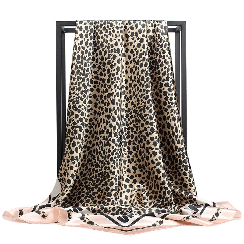 Women's Elegant Streetwear Flower Leopard Chains Print Satin Printing Silk Scarf