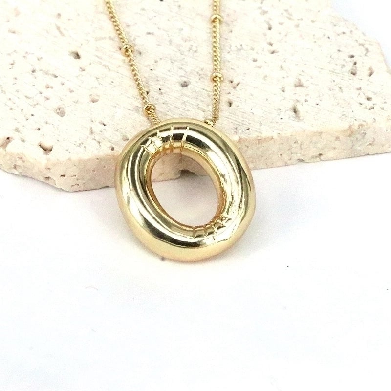 Minimalist Classic Style Letter Copper 18k Gold Plated Pendant Necklace In Bulk