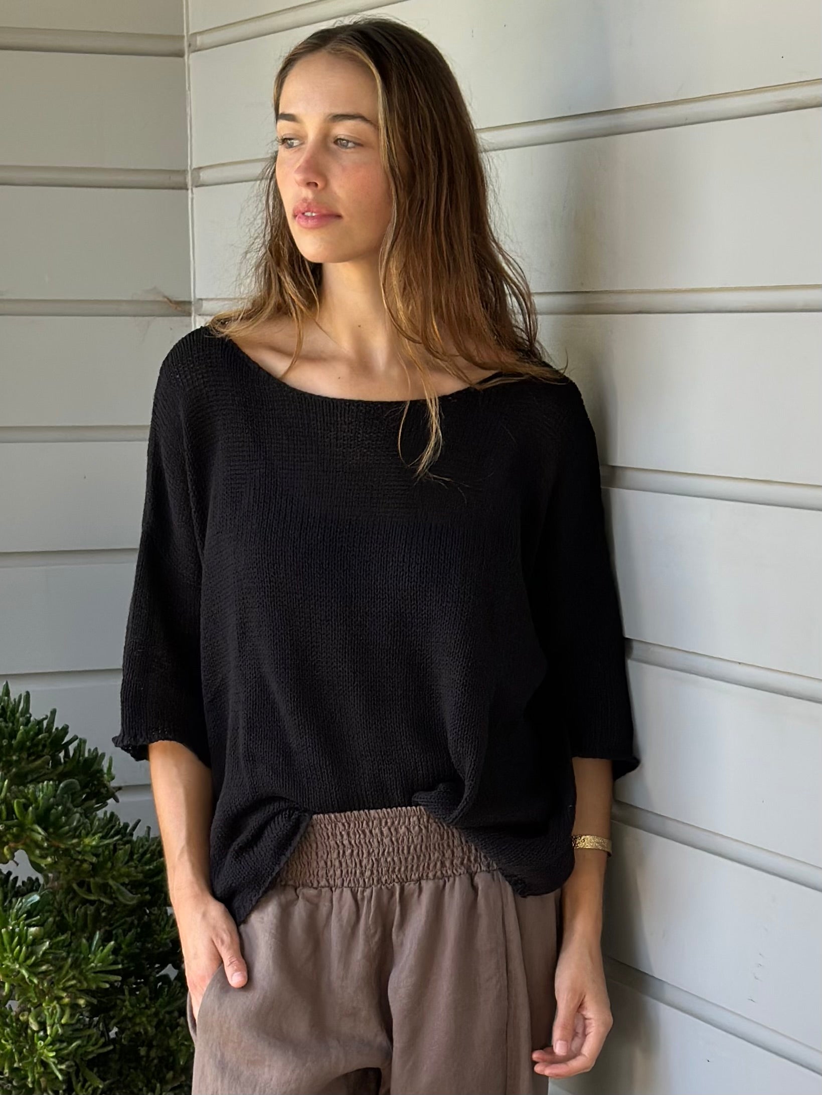 top-black cotton knit