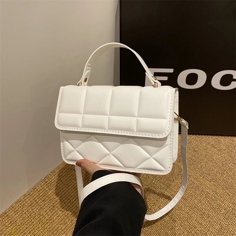 Women's Pu Leather Solid Color Classic Style Flip Cover Handbag