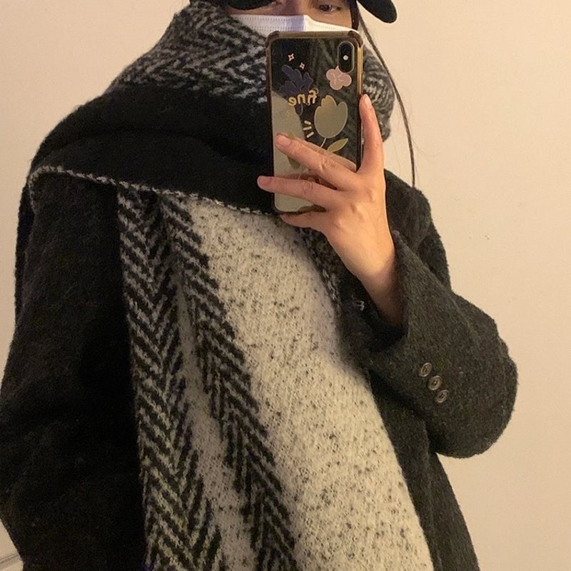 Women's Retro Modern Style Streetwear Color Block Polyester Scarf