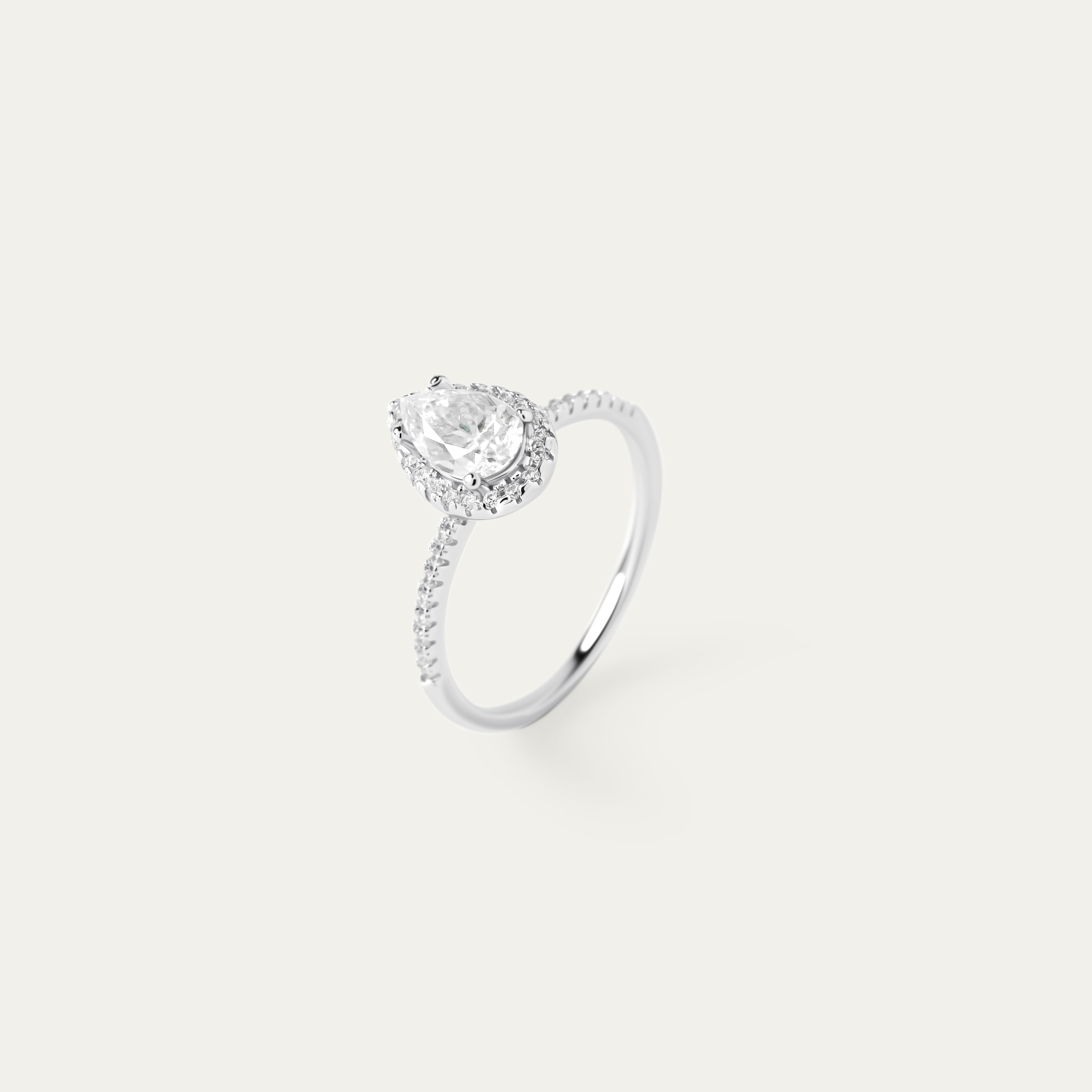 Remy With Halo 1.0ct Moissanite Ring (925 Sterling Silver. Size 5)