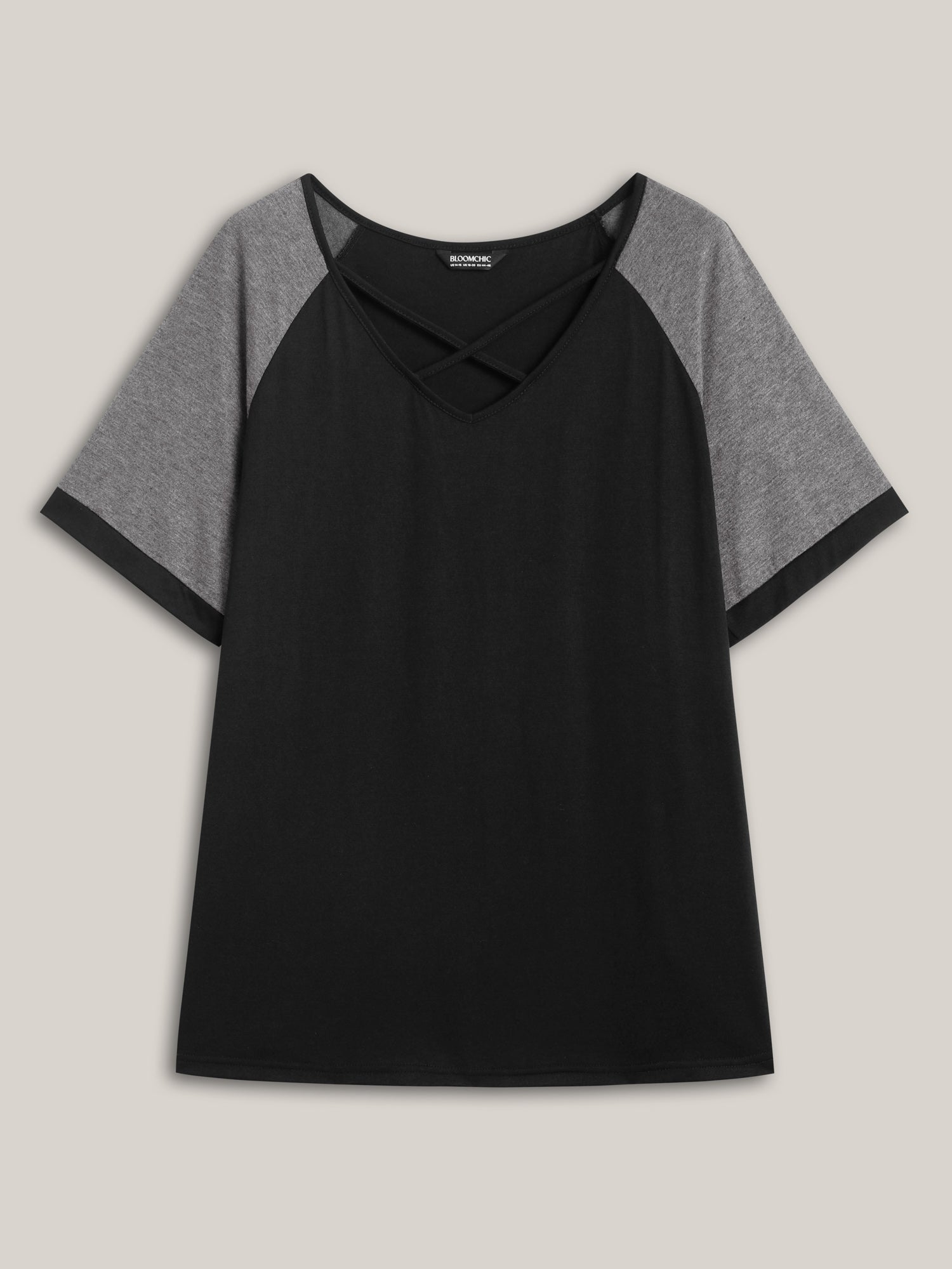 Color Contrast Neck Cut-Out T-Blouse