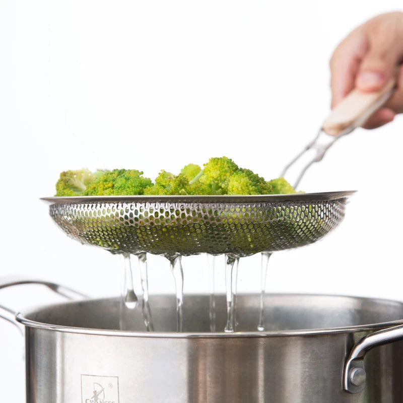 PACK OF 3 STRAINER WITH WOODEN HANDLE