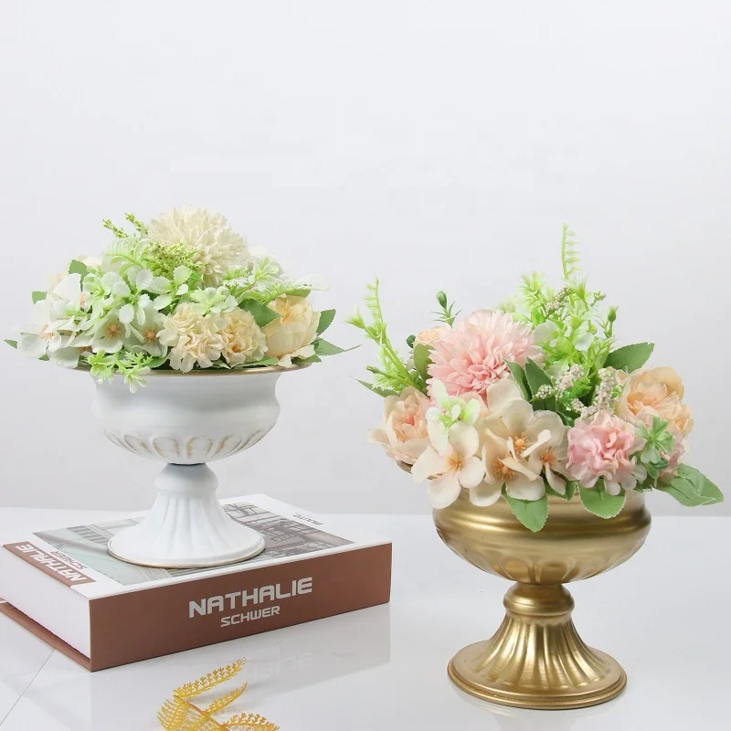 Hot-selling Tall Flower Pot Wedding Decoration Simulated Flower Arrangement Iron Vase