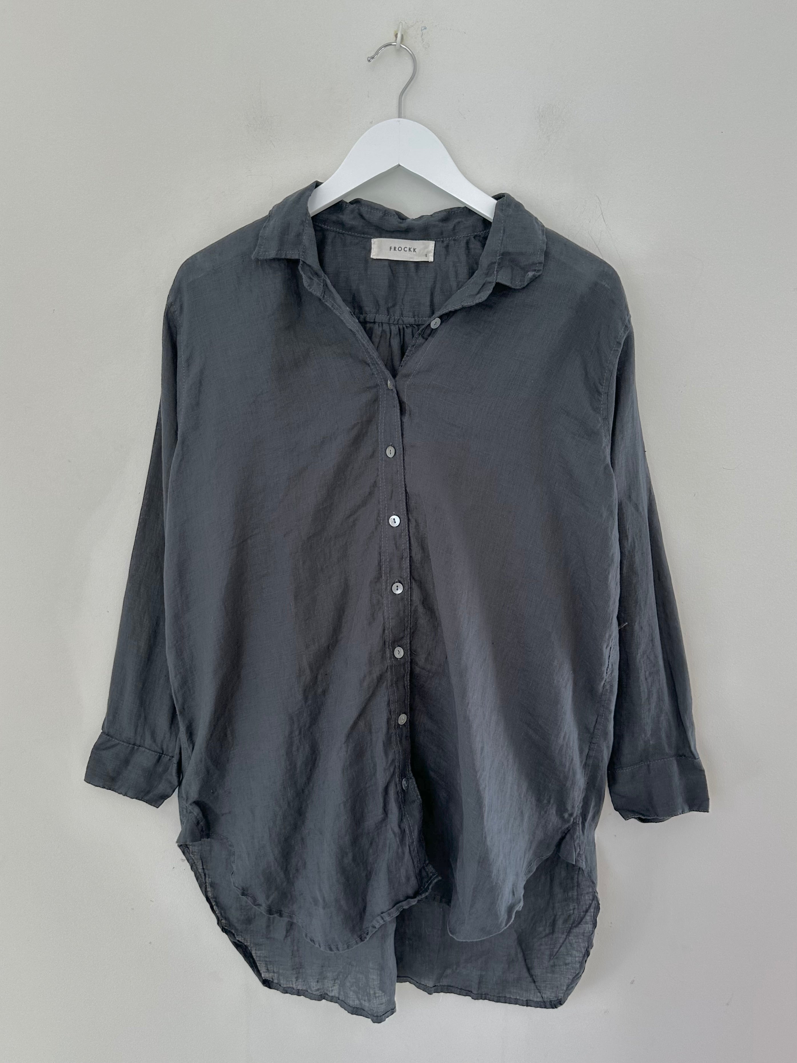skyla shirt - charcoal linen