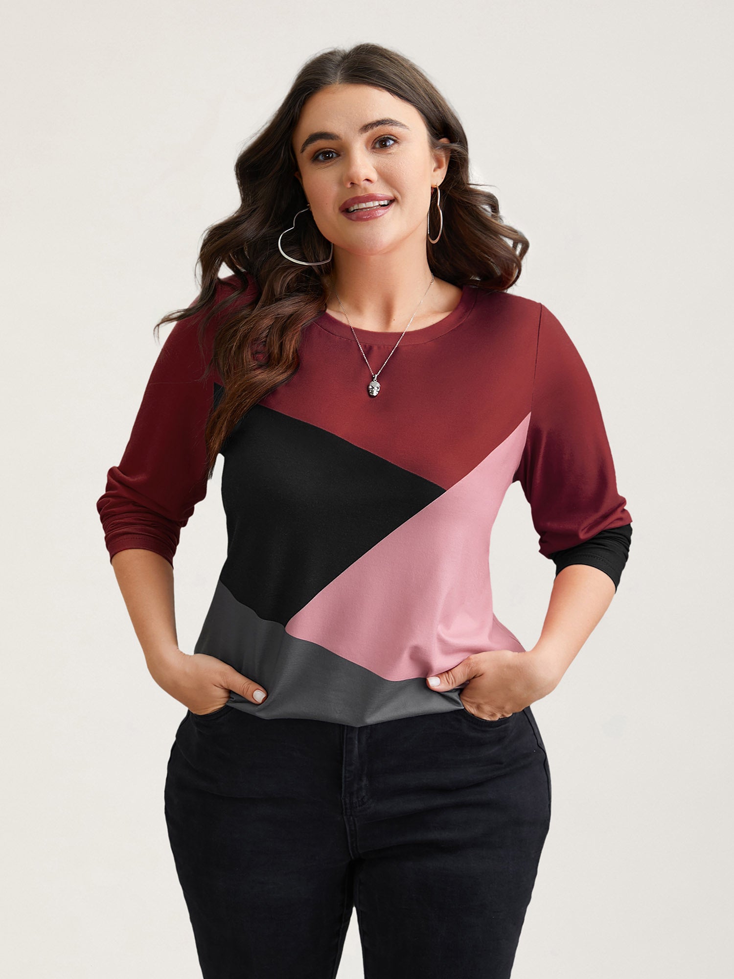 Geometric Color Block Curved Hem Top