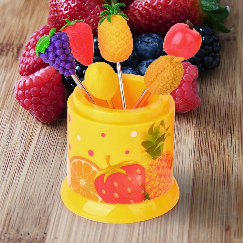 6 PIECES PATTERN FRUITS FORK