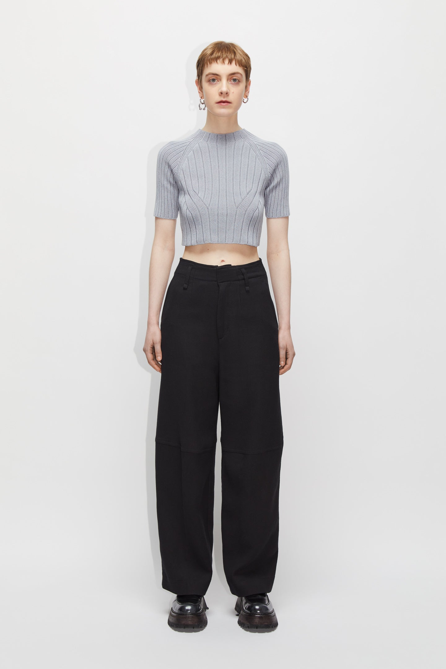 Barrel-leg Trousers