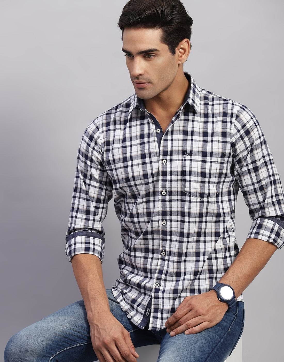 Men White Check Collar Full Sleeve Shirt