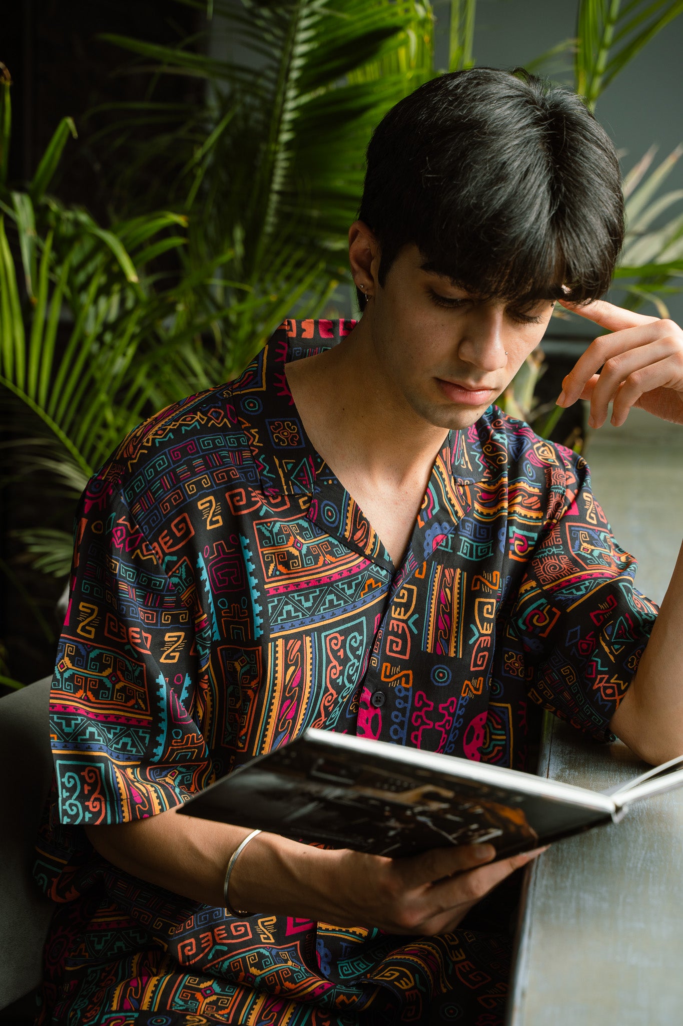 Abstract Earthy Black Oversize Shirt