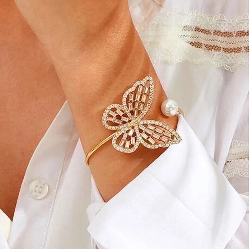 Alloy Gold Plated Silver Plated Hip-Hop Classic Style Streetwear Plating Hollow Out Inlay Animal Artificial Crystal Artificial Pearls Zircon Wristband Bangle