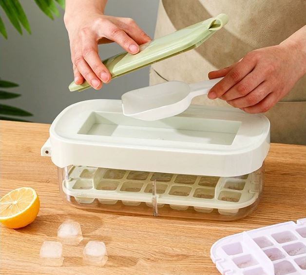 Ice Bucket Kitchen Refrigerated Ice Cube Storage Box Ice Ball Maker Ice Organizer With Shovel