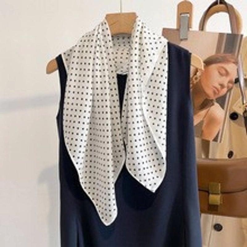 Women's Elegant Flower Polyester Silk Scarf