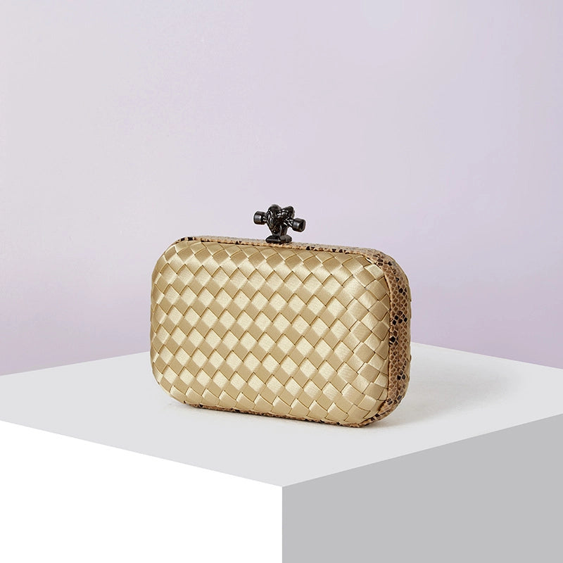 Factory Direct Sales Silk Hand-woven Women's Clutch Crossbody Simple Evening Bag Chain Pouch