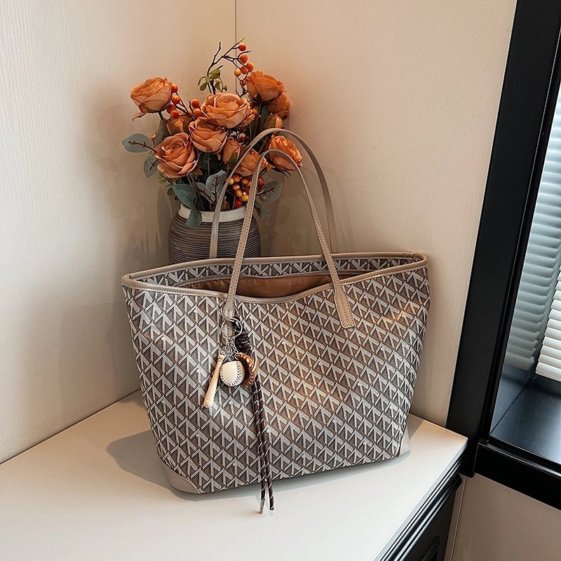 New Arrival Dog Teeth Shopping Bag Ladies Work Commuter Bag Large Capacity Totes 2024 Autumn New Women's Bags