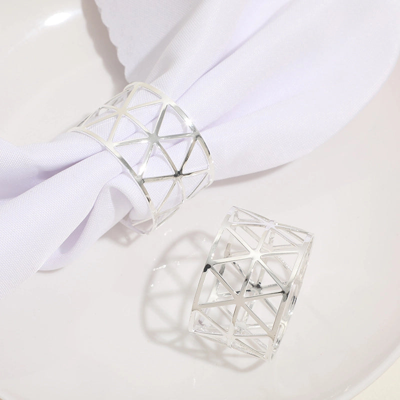 Yiwu Manufacturers Metal Hollow Triangle Napkin Buckle Hotel Banquet Tableware Table Napkin Ring Napkin Ring