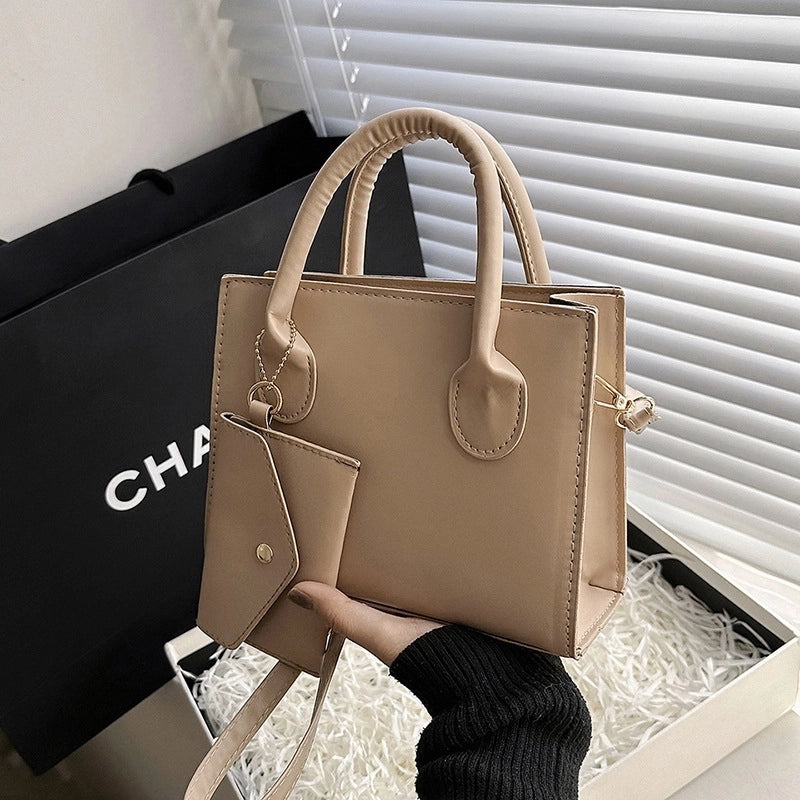 Women's All Seasons Pu Leather Solid Color Elegant Streetwear Square Zipper Square Bag