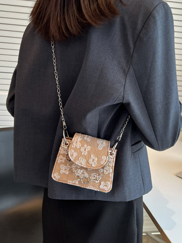 Chains Geometric Crossbody Bags Evening Bags & Clutches Satchels