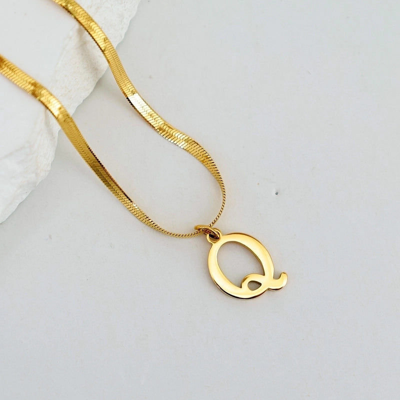 304 Stainless Steel 18K Gold Plated Luxurious Commute Letter Pendant Necklace