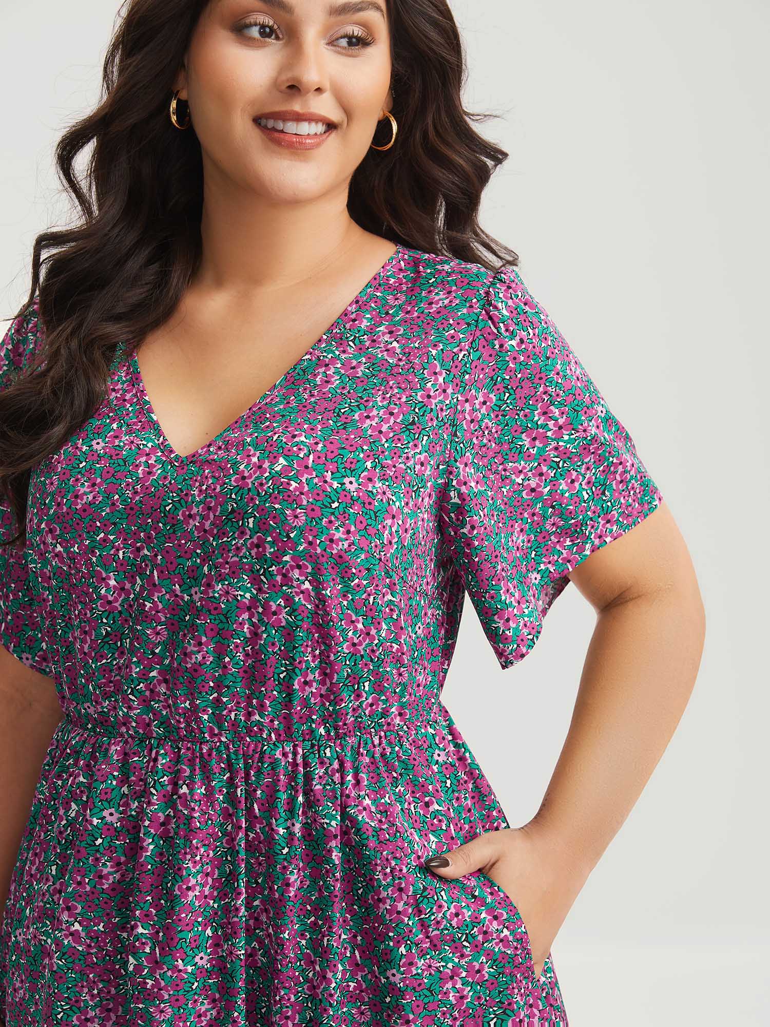 Floral Print V-Neck Tiered Midi Dress