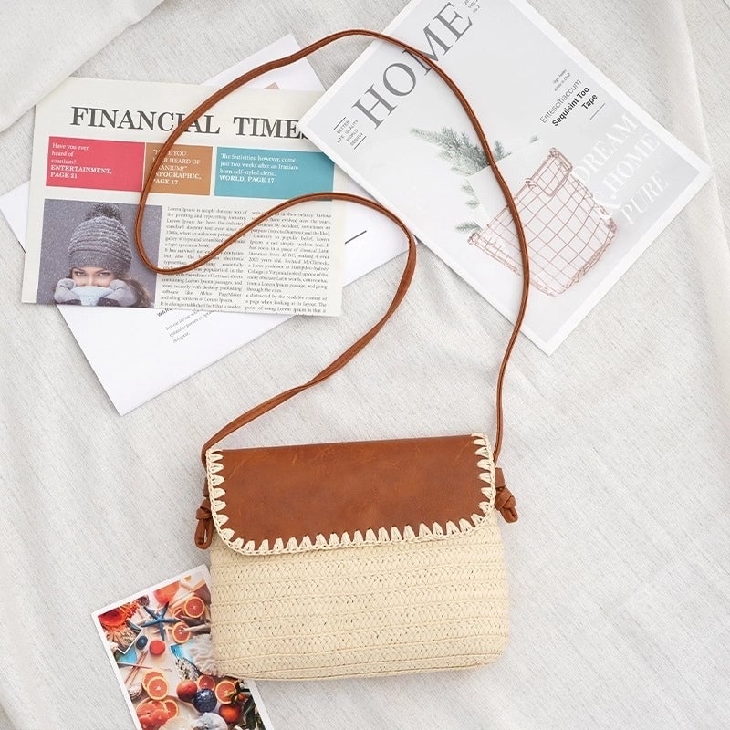 Women's Small Straw Color Block Vacation Flip Cover Straw Bag