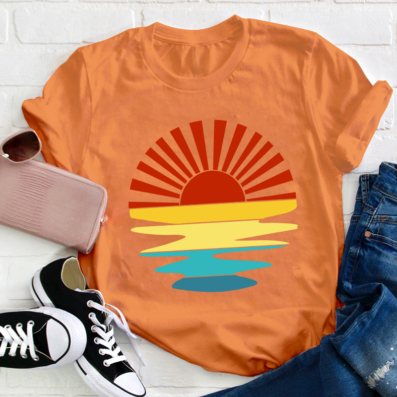 Retro Sunset Rays Wavy Teacher T-Shirt