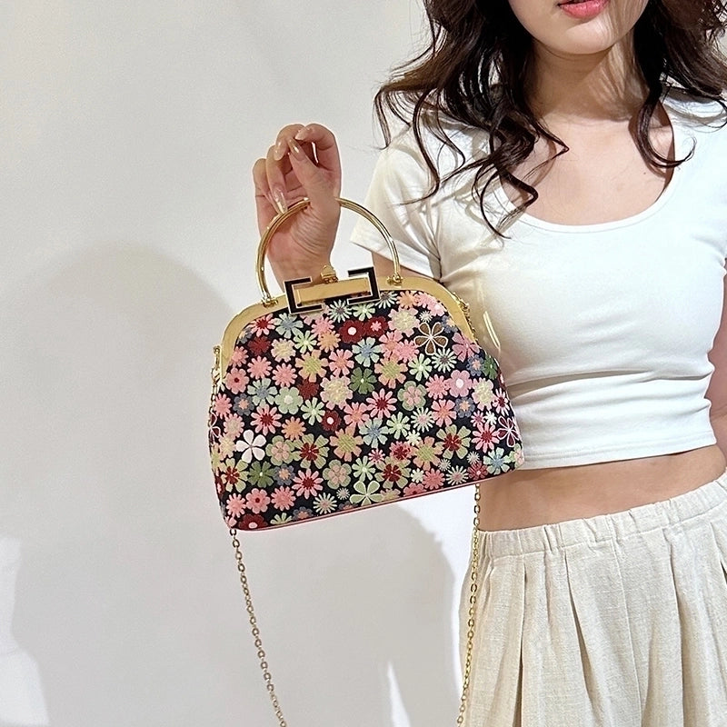 Women's Medium Nylon Ditsy Floral Vintage Style Classic Style Clasp Frame Handbag