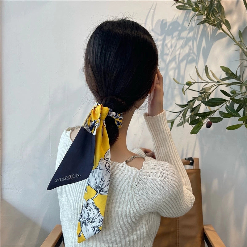 Women's Elegant Geometric Cloth Printing Silk Scarf