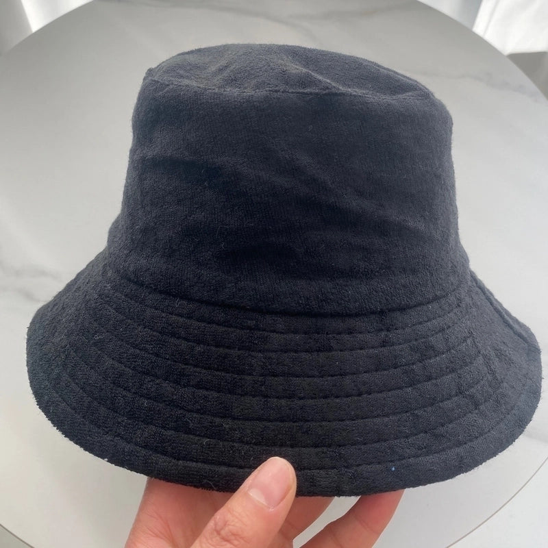 Women's Minimalist Solid Color Flat Eaves Bucket Hat