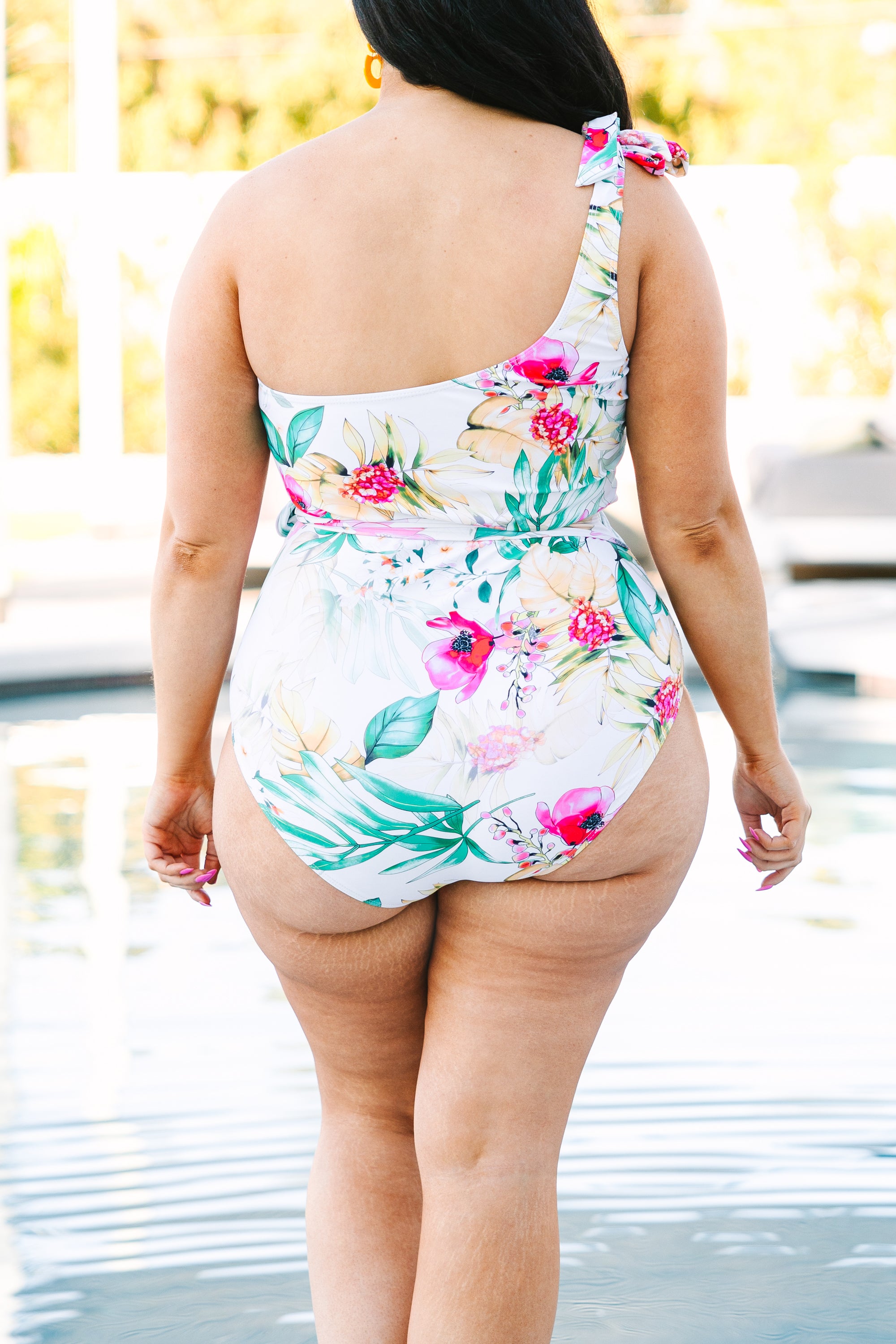 Follow The Sun Swimsuit. White Floral