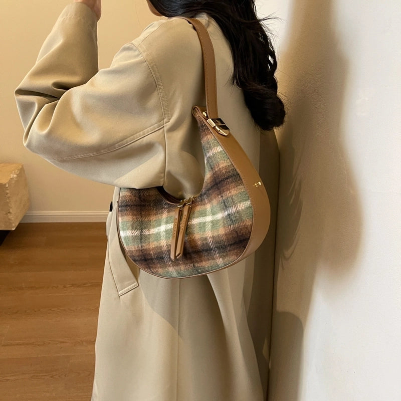 Women's Woolen Lattice Classic Style Sewing Thread Dumpling Shape Zipper Shoulder Bag