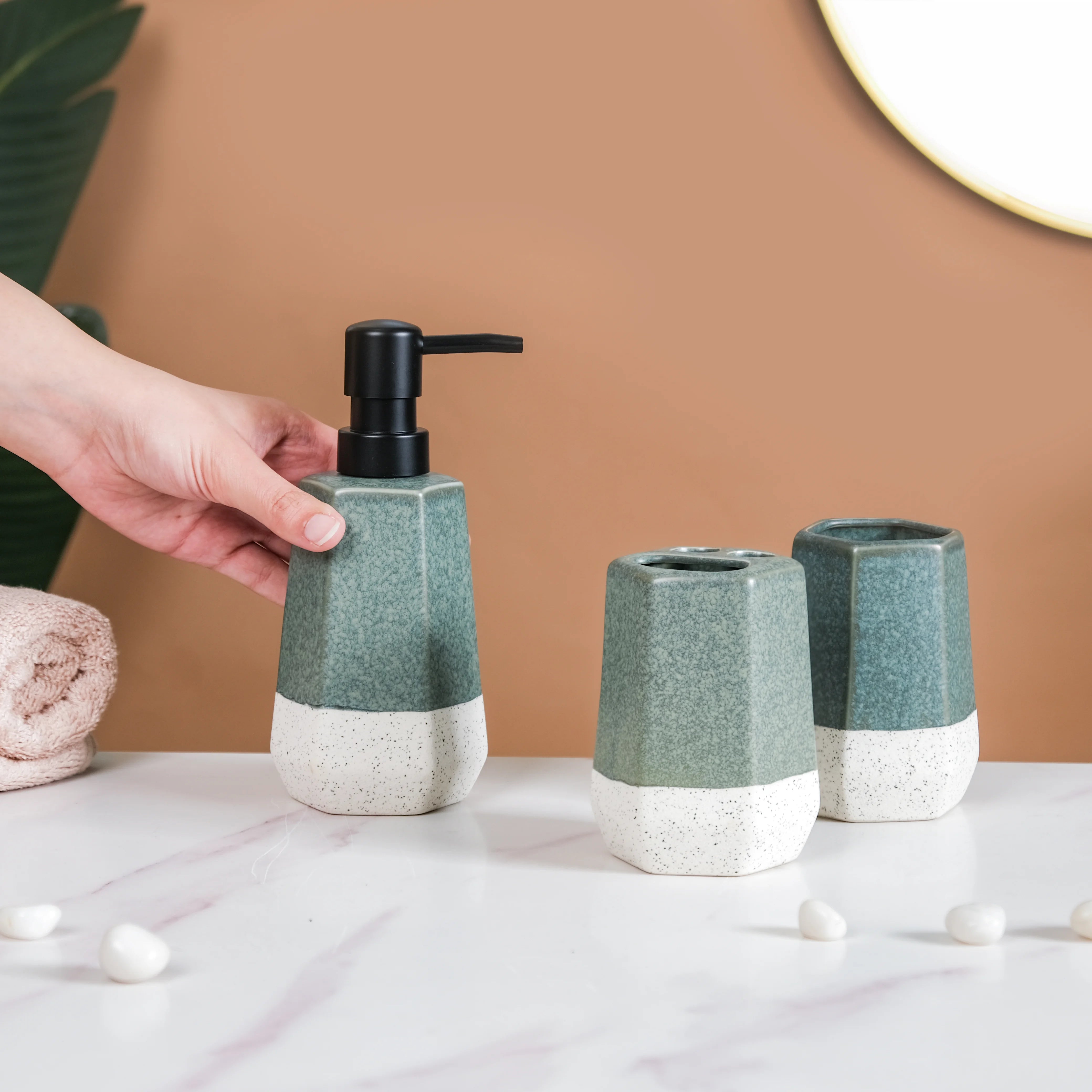Stoneware Bathroom Accessories Set Of 3