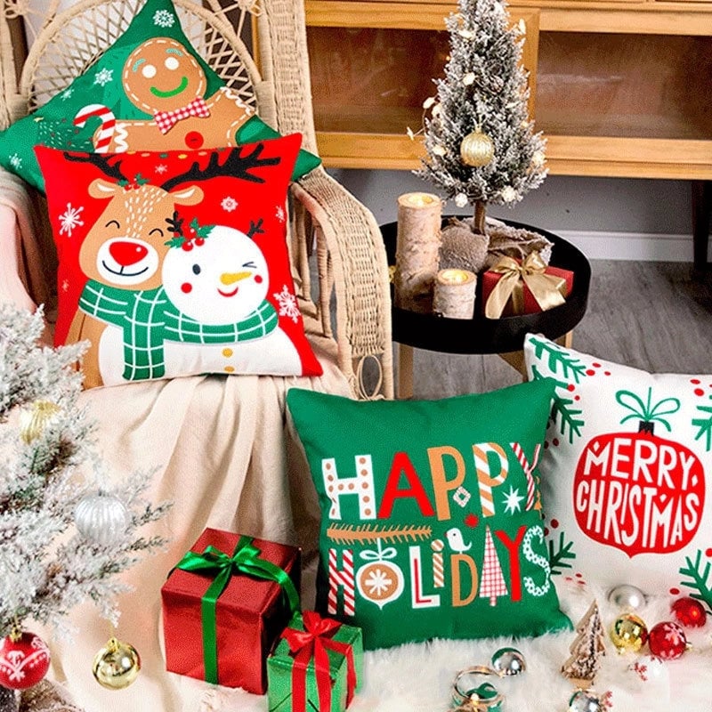 Christmas Couch & Sofa Decor