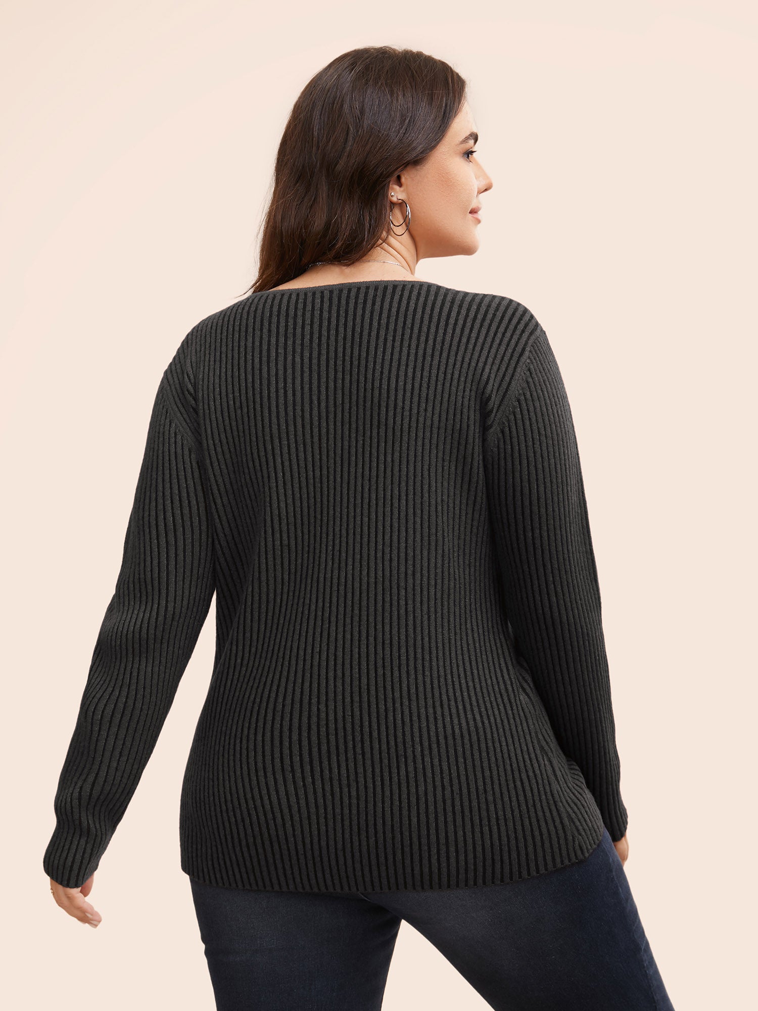 Supersoft Essentials Texture V Neck Pullover