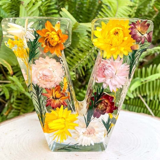 🔥This Week's Special Sale 49% OFF 🌸Floral Resin Night Light🎉Buy 2 Free Shipping